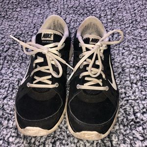 Nike Black and White Flex Trainer Athletic Sneaker